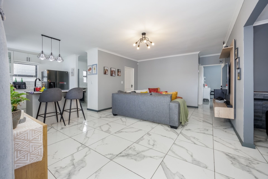 3 Bedroom Property for Sale in Annandale Western Cape